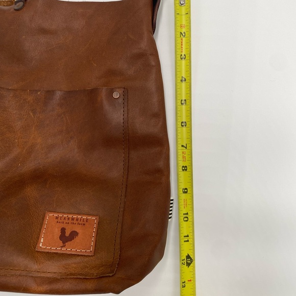 Meanwhile Back on the Farm Carryall and Crossbody - Picture 8 of 11